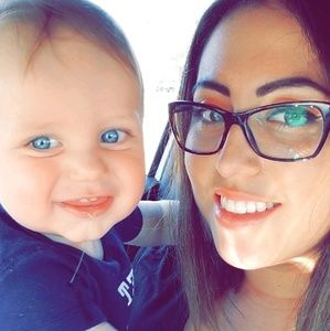 Meet your Posher, Khalilah